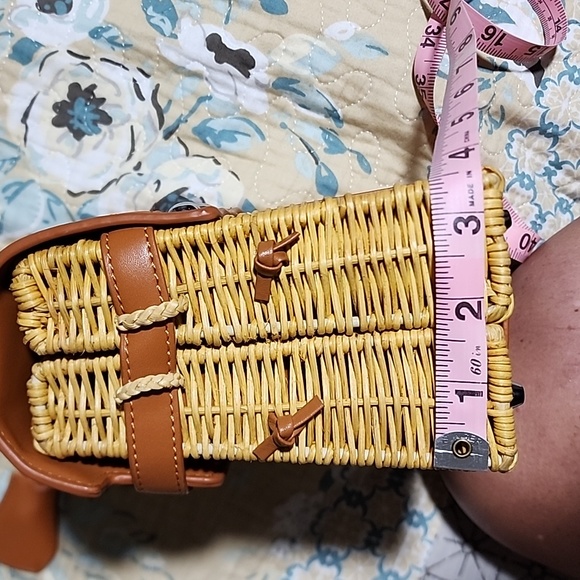 Small wicker purse - Picture 4 of 10